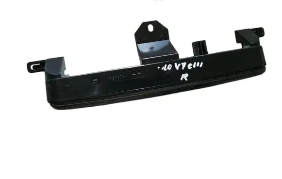 Volvo V70 Third/center stoplight 30678549 16511100