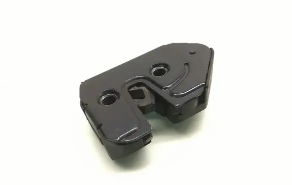 Land Rover Discovery 3 - LR3 Tailgate/trunk/boot lock/catch/latch 7016048 5124-7016048 CWC500020