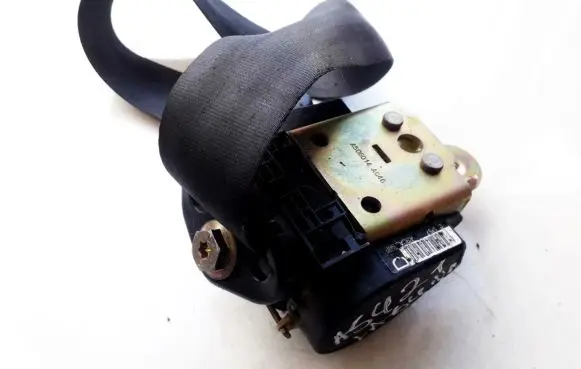 Renault Laguna II Middle seatbelt (rear) 804889XX