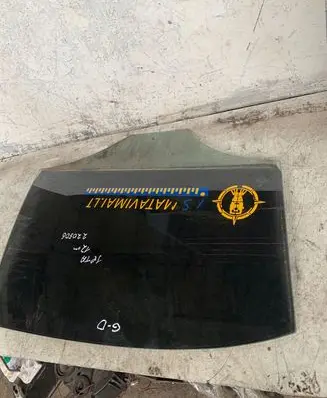 Volkswagen Jetta VI Rear door window glass
