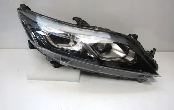 Mitsubishi Eclipse Cross Headlight/headlamp W3153