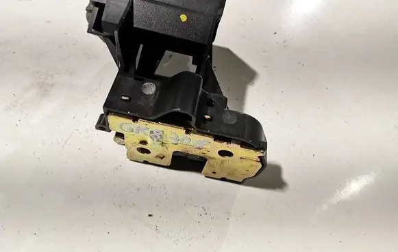 Peugeot 407 Seat back rest lock catch 9644075877