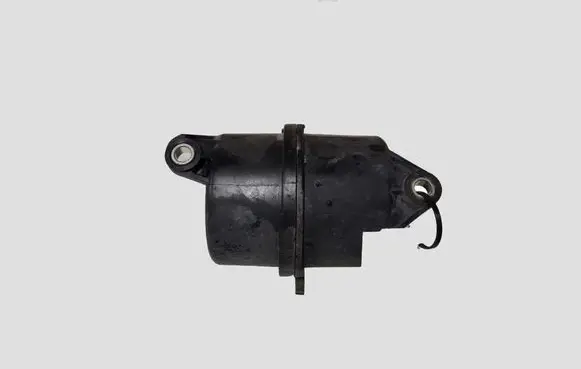 Mazda 6 Vacuum air tank