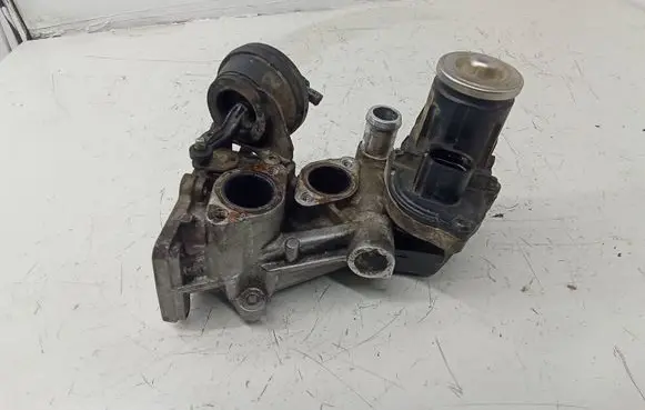 Volkswagen Caddy EGR valve 0280751016