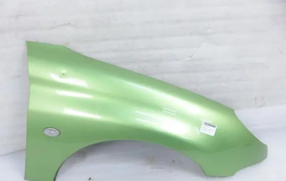 Peugeot 206 CC Fender