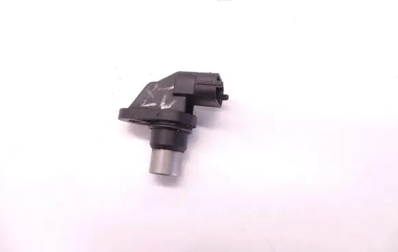 Volvo S60 Camshaft position sensor 8631533