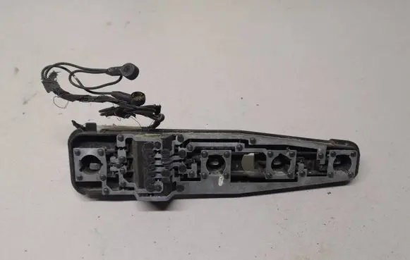 Opel Vectra B Tail light bulb cover holder 37640751