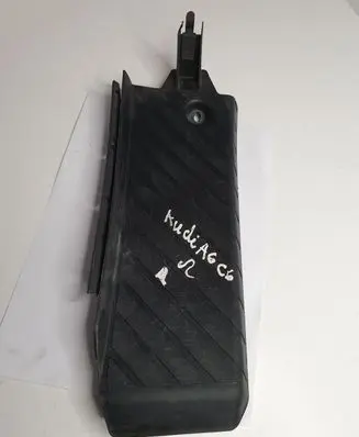 Audi A6 S6 C6 4F Foot rest pad/dead pedal 4F1864777
