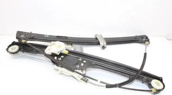 BMW X5 E70 Front door electric window regulator 