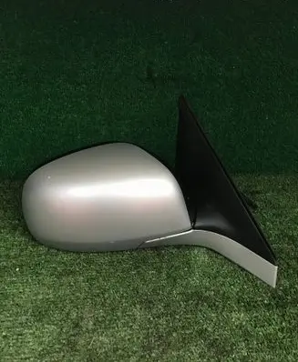 Suzuki Swift I Front door electric wing mirror