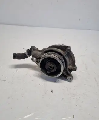 BMW X5 E53 Vacuum pump 11682031