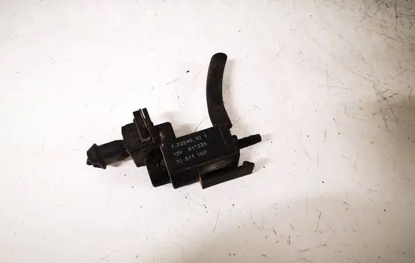 Volvo V70 Turbo solenoid valve 30611668 72224010