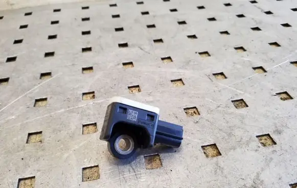 Ford Focus Airbag deployment crash/impact sensor AM5T14B342AA