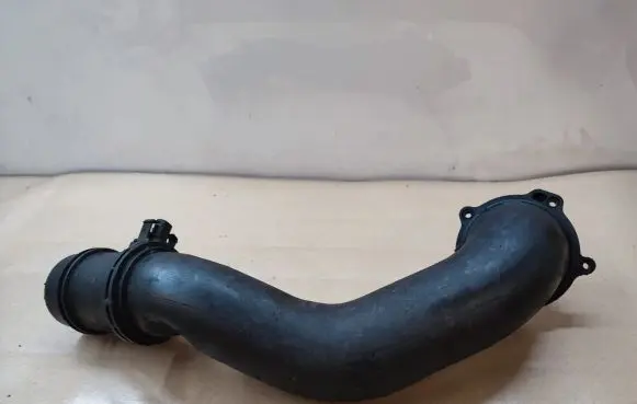Mercedes-Benz E W212 Intercooler hose/pipe A6510900242