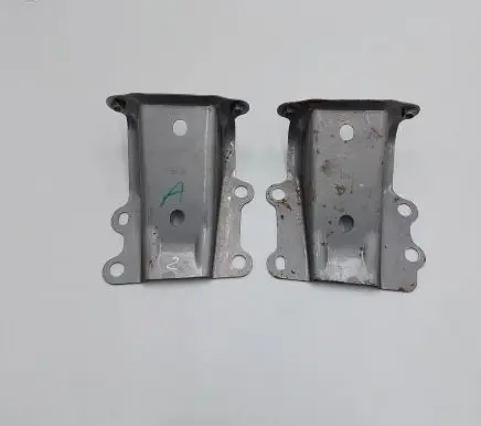Nissan Leaf II (ZE1) Rear shock/impact absorber stay/bar 