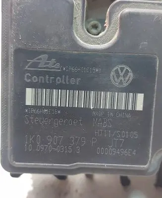 Skoda Octavia Mk2 (1Z) ABS Pump 1K0907379P 10097003153