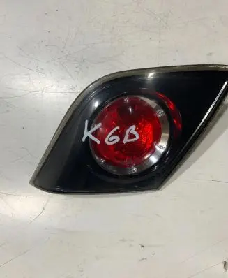 Mazda 3 I Tailgate rear/tail lights P2913