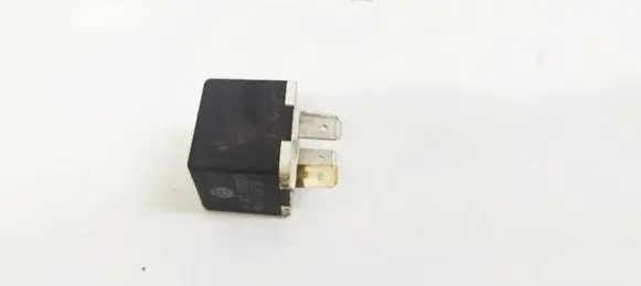 Skoda Praktik (5J8) Other relay 141951253B