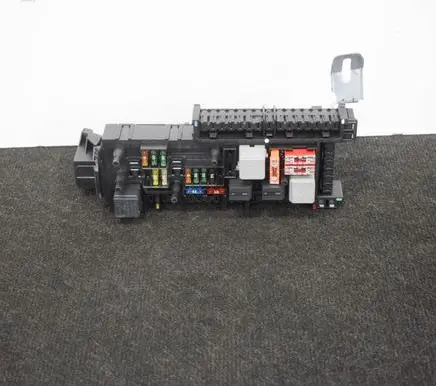 Mercedes-Benz E C207 W207 Fuse box set A0025421319 4RA00779307