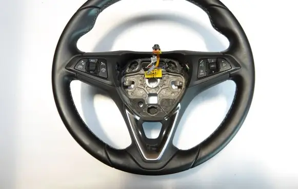 Opel Astra K Steering wheel
