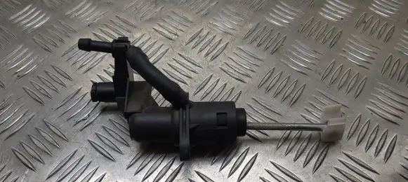 Audi A4 S4 B7 8E 8H Clutch master cylinder 8E2721401AC