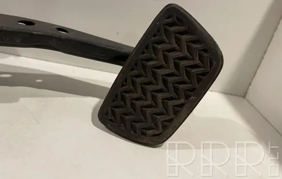 Lexus CT 200H Brake pedal 8951047050