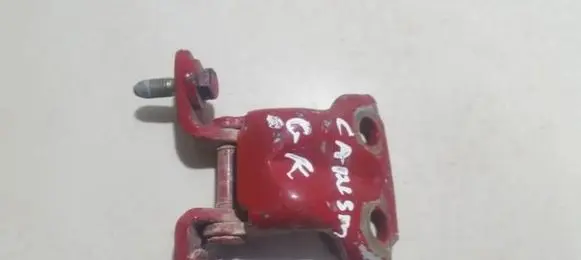 Mitsubishi Carisma Rear door lower hinge