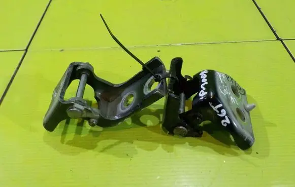 Peugeot 3008 I Front door upper hinge PRZOD 26T