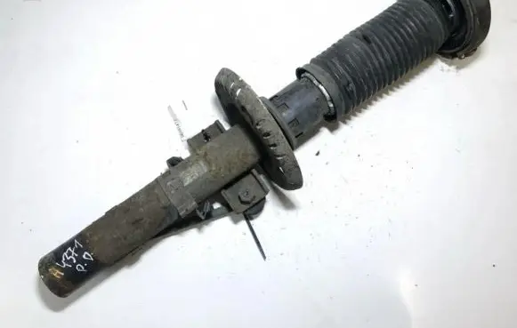 Skoda Fabia Mk1 (6Y) Front shock absorber/damper