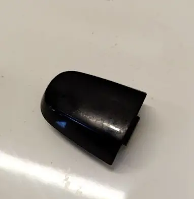 Toyota Avensis T250 Loading door cover/cap