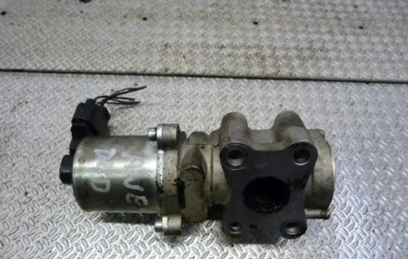 Toyota Avensis T220 EGR valve B00011