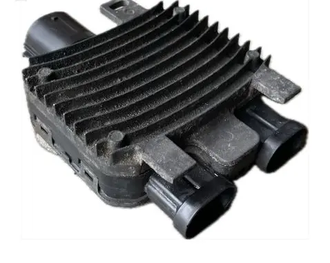 Ford Mondeo Mk III Coolant fan relay 940004101