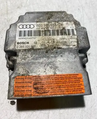 Audi A6 S6 C6 4F Airbag control unit/module 8E0959655G 0285001668