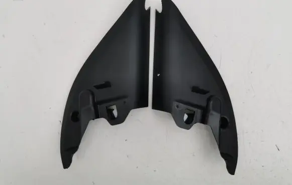 Skoda Octavia Mk4 Front door glass trim molding
