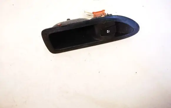 Renault Laguna II Electric window control switch 8200016014