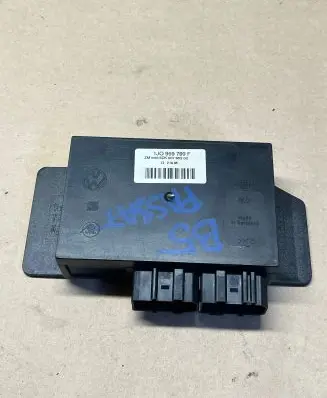 Volkswagen PASSAT B5.5 Comfort/convenience module 1J0959799F 5DK00795200