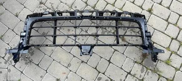 Porsche Cayenne (9Y0 9Y3) Front bumper upper radiator grill 9Y0807683AA