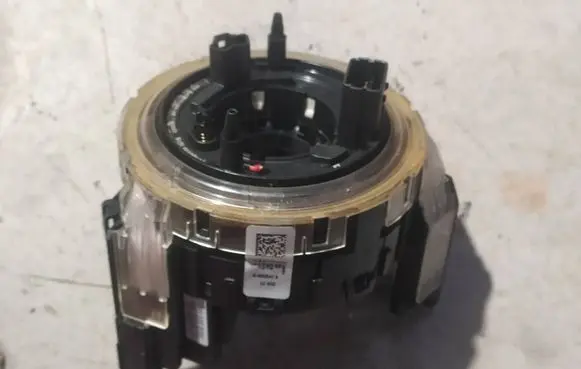 Audi A6 S6 C6 4F Airbag slip ring squib (SRS ring) 4E0953541A