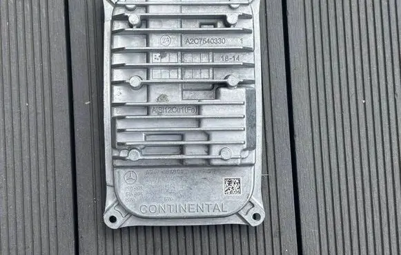 Mercedes-Benz Sprinter W907 W910 LED ballast control module A2479004004