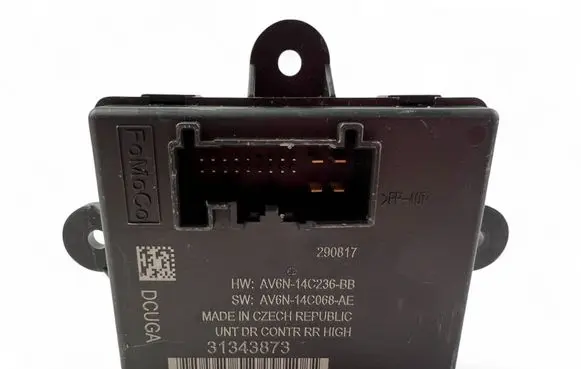 Volvo V40 Door control unit/module 31343873