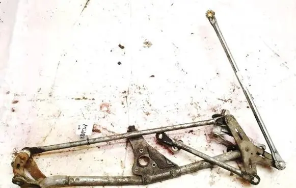 Honda Civic Front wiper linkage and motor