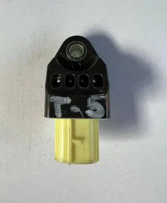Toyota RAV 4 (XA30) Airbag deployment crash/impact sensor 8983142010 70244B1TS