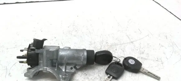 Audi A4 S4 B5 8D Ignition lock 4D0905851E