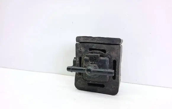 Ford Fiesta Vacuum valve 