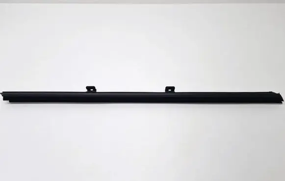 Opel Crossland X Front door trim bar 39126113