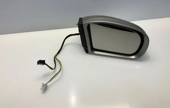 Mercedes-Benz C W203 Front door electric wing mirror