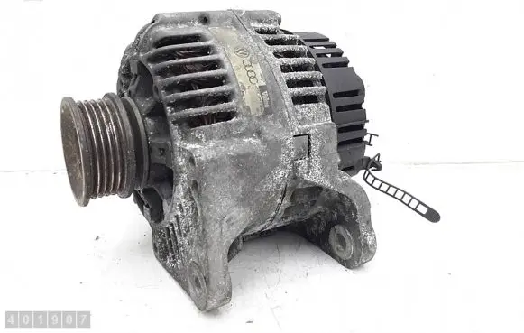 Audi A4 S4 B5 8D Generator/alternator