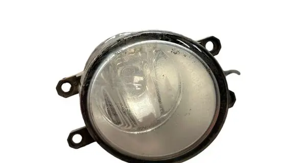 Toyota Avensis T250 Front fog light 89210656 A044633