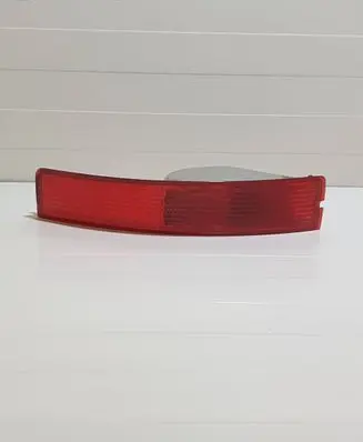 Volvo XC90 Rear tail light reflector 10908