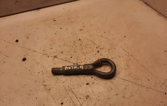Opel Astra H Towing hook eye 